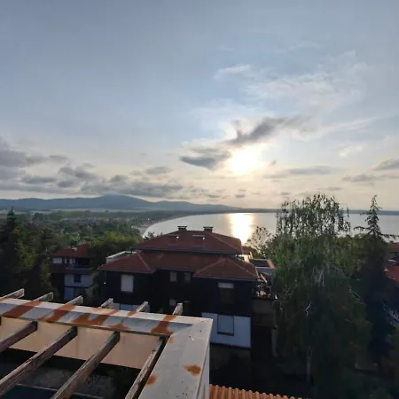 Apartament Sea View And
