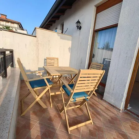 Apartament Sea View And