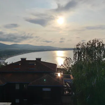 Sea View And アパート