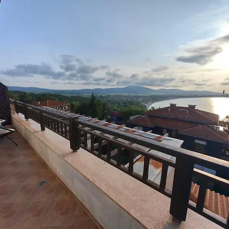 Sea View And アパート *